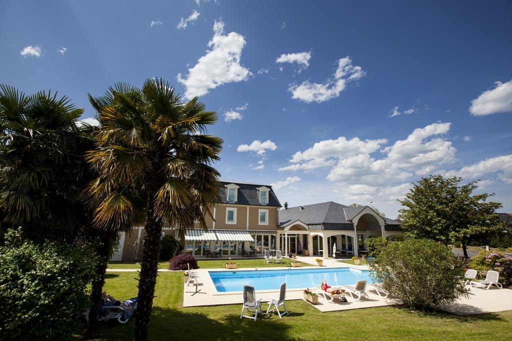 Alysson Hotel Oloron-Sainte-Marie Exteriér fotografie