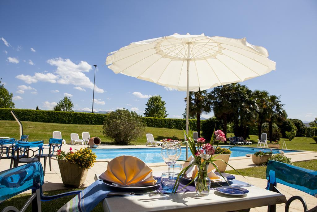 Alysson Hotel Oloron-Sainte-Marie Exteriér fotografie