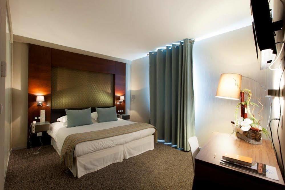 Alysson Hotel Oloron-Sainte-Marie Exteriér fotografie